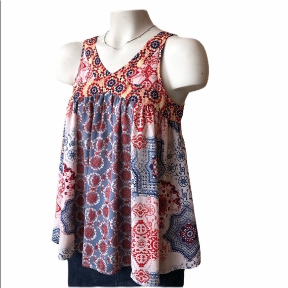 Knox Rose Tops - 3/$15 XS Knox Rose patterned top